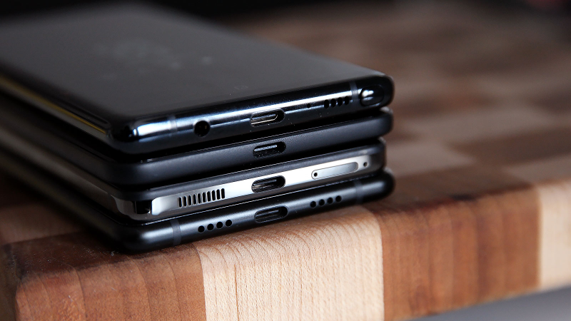 Now that the USB-C train is finally rolling, it’s time to put that port to use better. (Image: Sam Rutherford/Gizmodo)